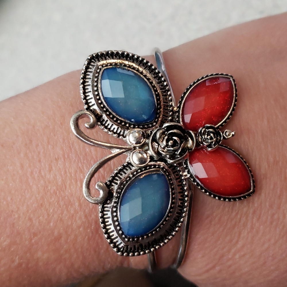 Simply Beautiful Butterfly bracelet